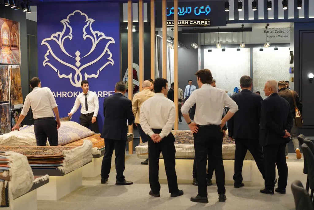 غرفه فرش شاهرخ کاشان در نمایشگاه فرش استانبول6- فرش شاهرخ